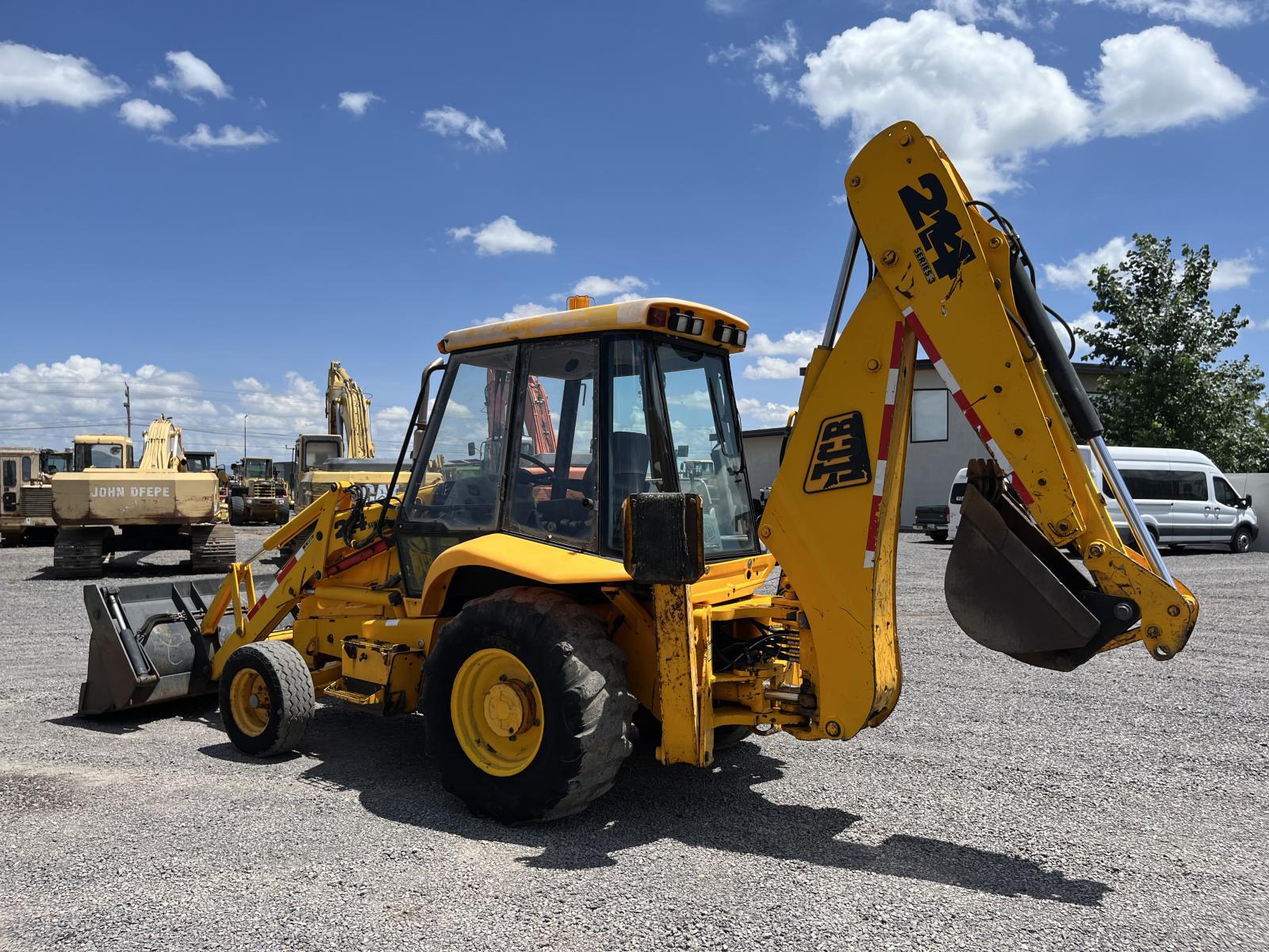 ./imagenes/INVOICE/2019/15507/JCB 214 SERIES 3 (12).JPG